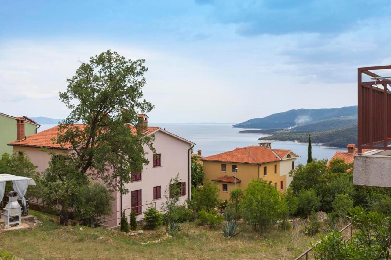 Apartment Aquamarine Rabac Exterior foto